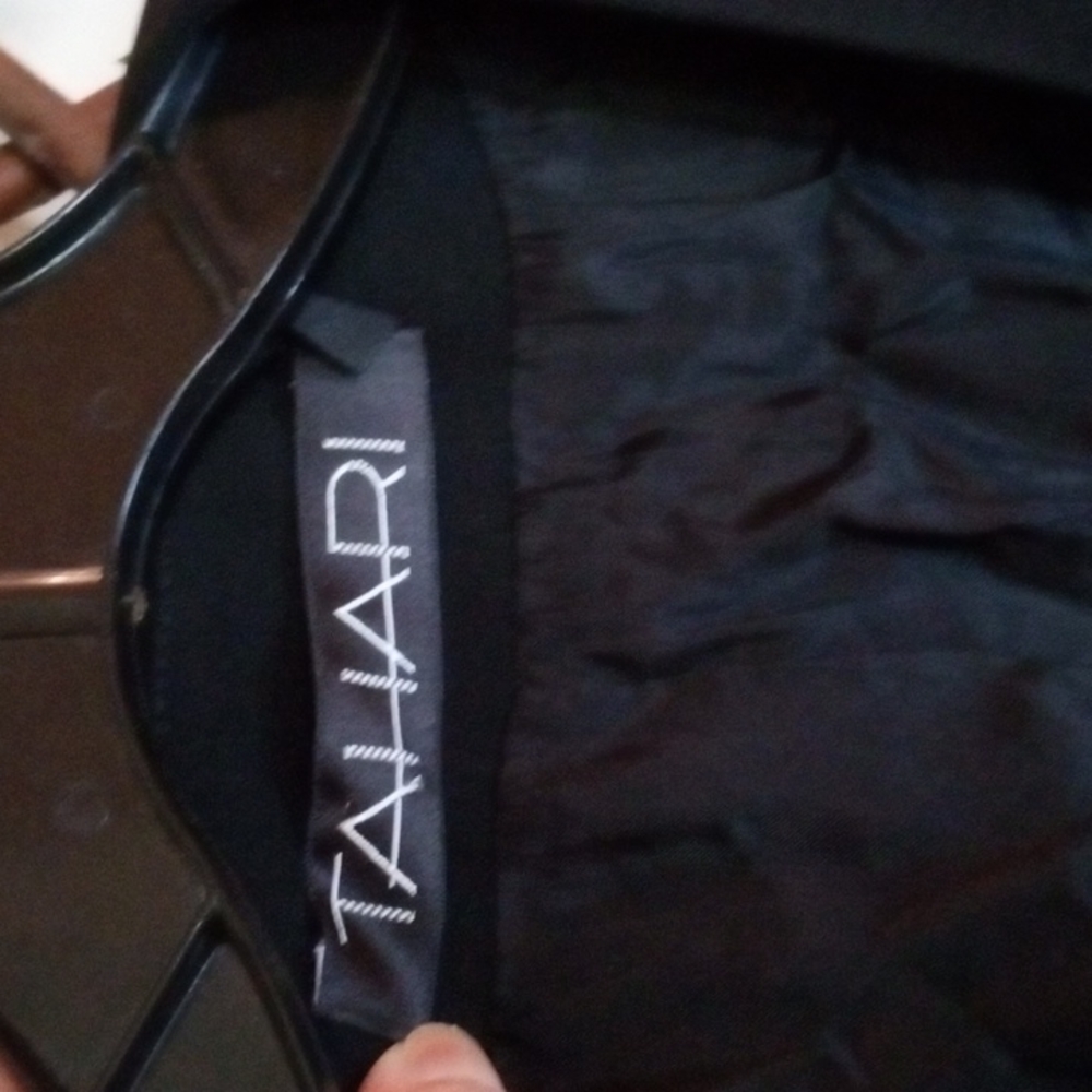 Long black jacket - Picture 5 of 5